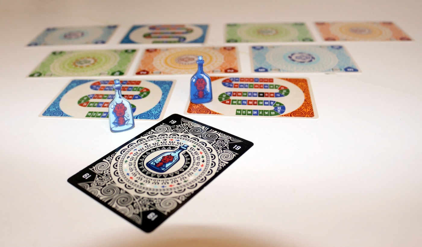 Bottle IMP-bordspel, familie e - Board Game List recensie en prijs