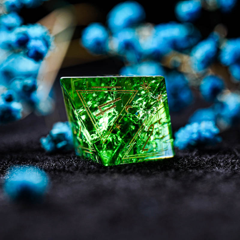 Groen Glas D & D Dobbelstenen  - Board Game Logo recensie en prijs